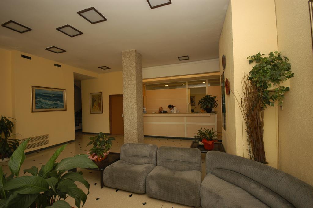 Hotel Palace Varazze Exterior foto